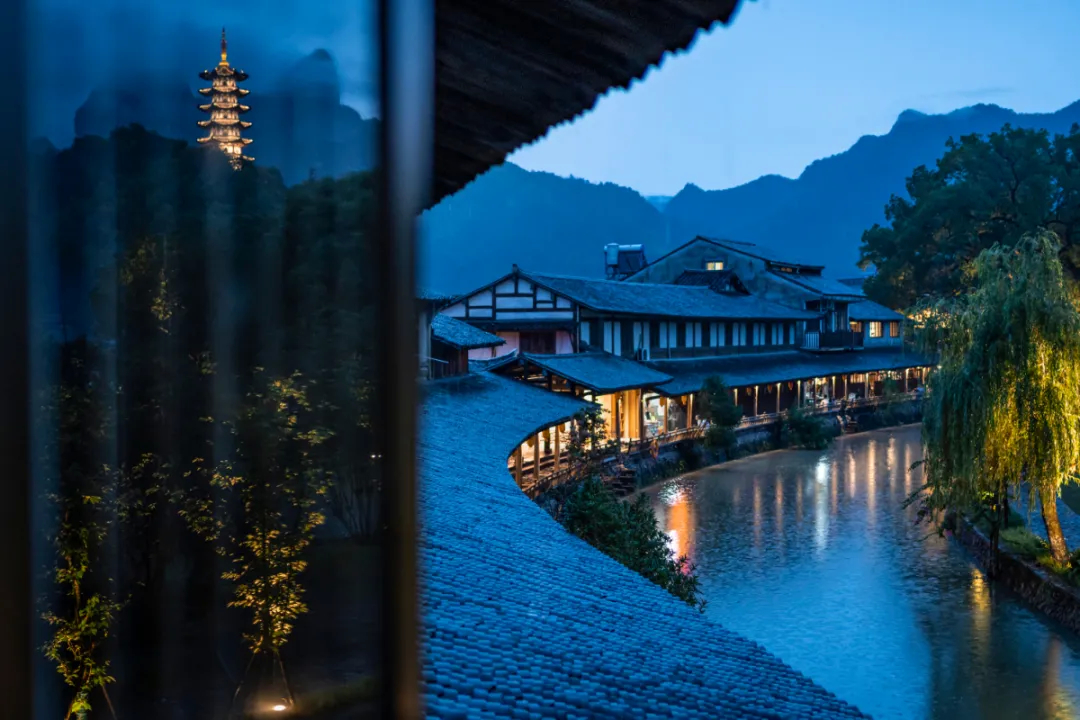 丽水街夜色.jpg 图片